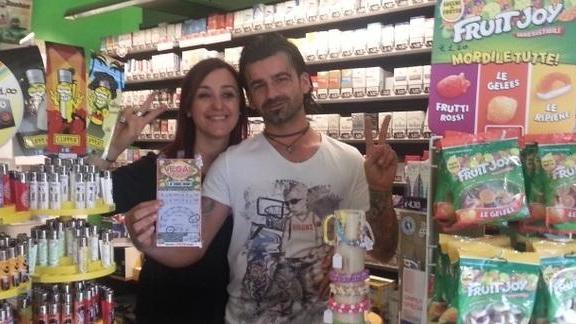 Con un “Gratta & vinci” si aggiudica trentamila euro