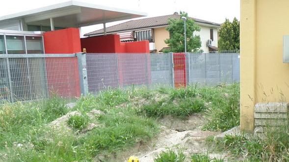 «Negozi e artigiani esenti dalle tasse»