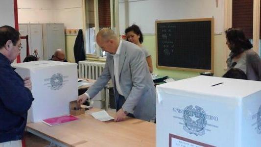 Al voto per l’Europa e per 16 sindaci Europa: LA DIRETTA