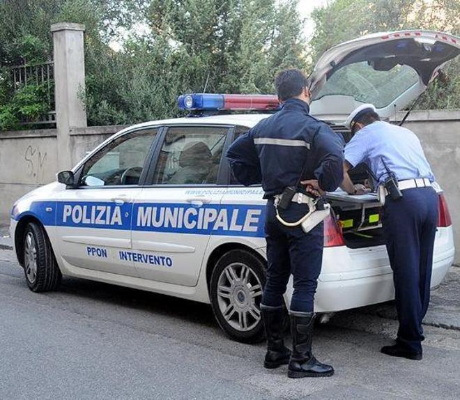Polizia locale senza numeri, un’interrogazione dell’Udc