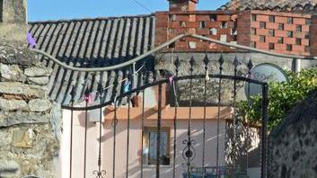 Mogoro, crolla il solaio di una casa: tragedia sfiorata