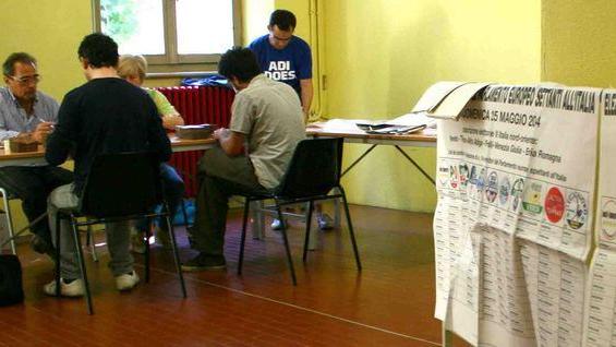 Elezioni, uno scrutatore su tre rinuncia