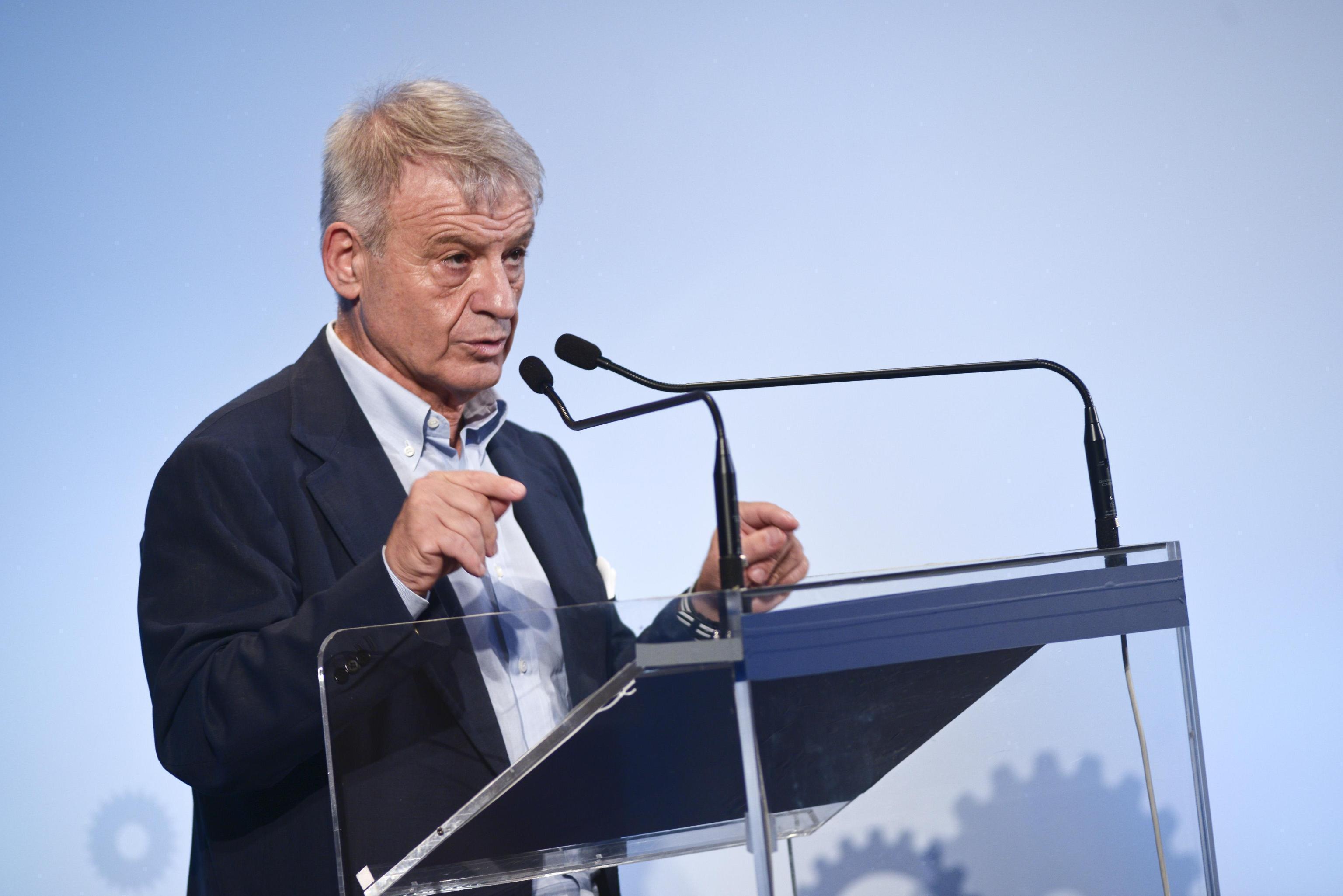 Peculato: ai domiciliari l'ex ministro dell'ambiente Corrado Clini 