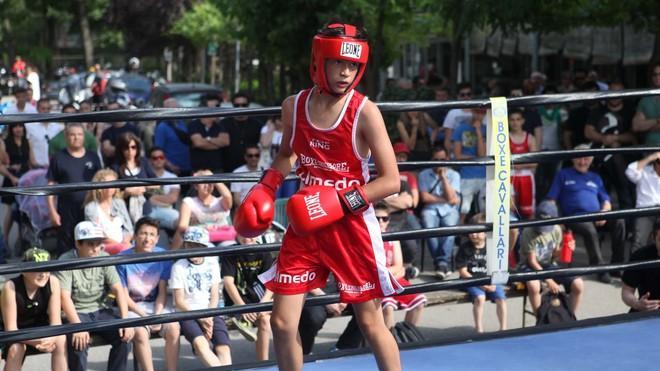 Boxe, grande prova anche per Antonio Lauciello