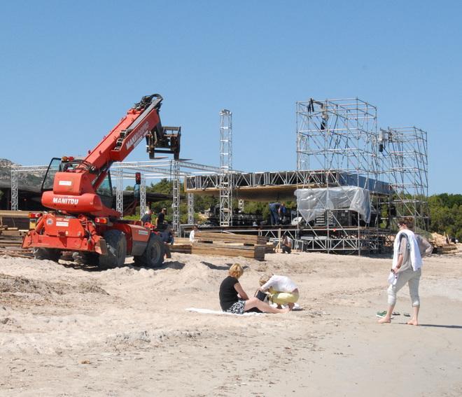 Ruspe in spiaggia, gli atti in Procura 