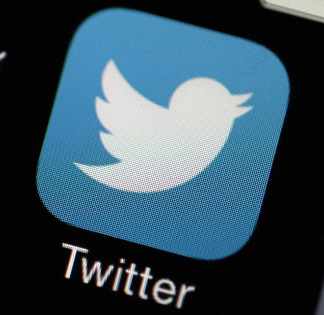 Click, tweet e post per festeggiare il neo Paperone