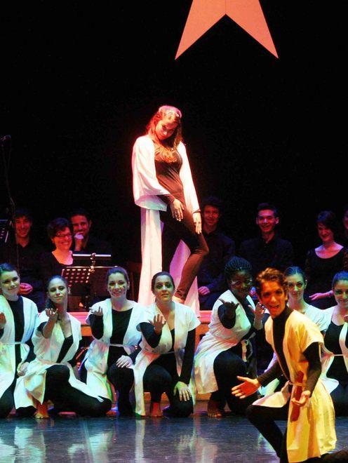 Applausi per l’“Orlando” degli studenti 