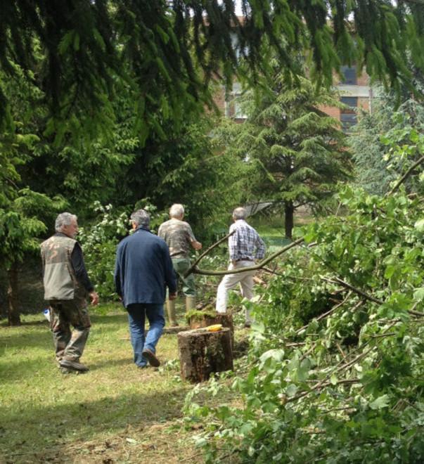 Decine di cacciatori dell’Atc3 puliscono boschi e aree verdi