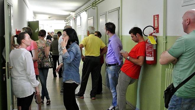 A Bondeno seggi affollati ma le code non scoraggiano