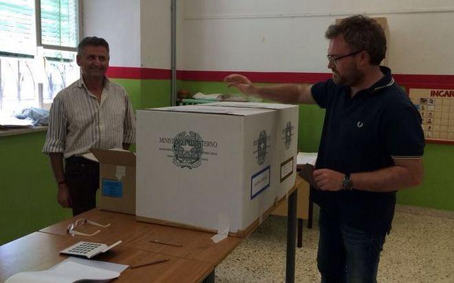 Il quorum c’è, il sindaco quasi 