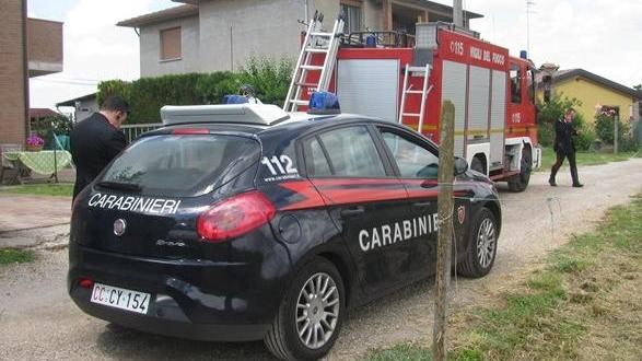 Lo trovano morto nella sua casa