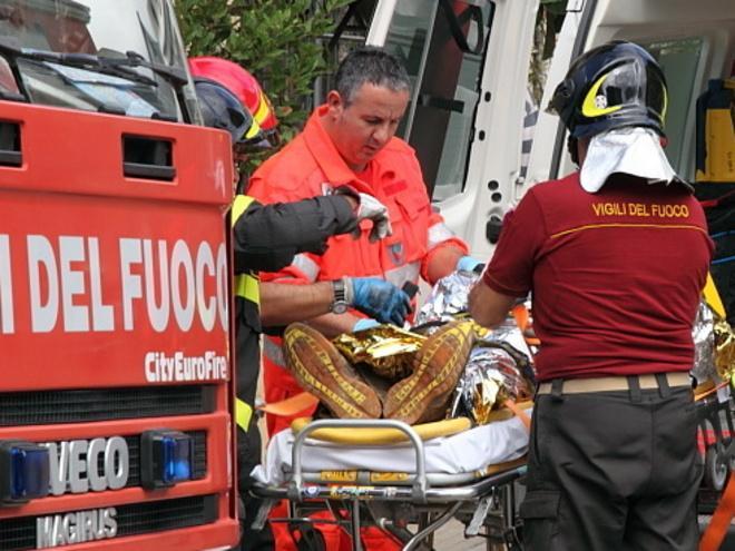 Perde la vita travolto dal trattore 