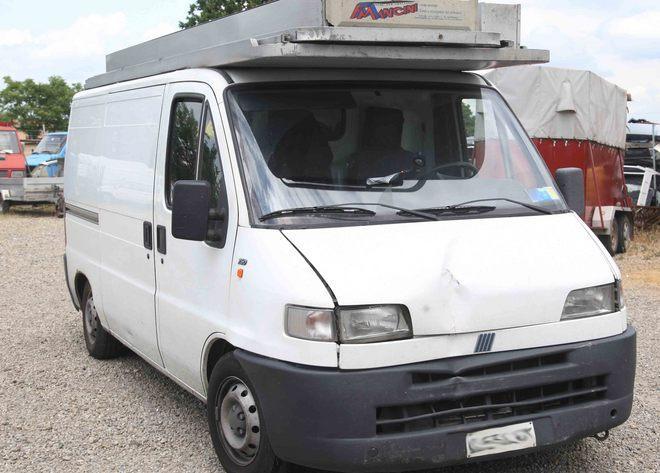 Schianto al mercato per colpa di un malore 