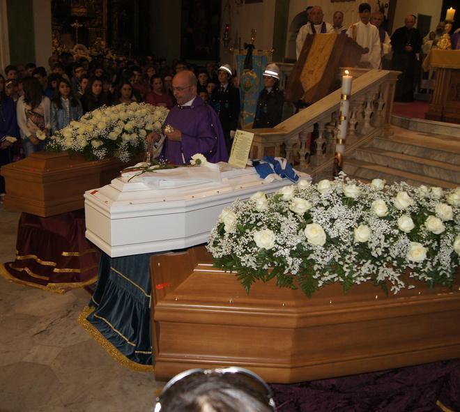 Strage di Tempio, sorvegliata la tomba di Giovanni Azzena a Trinità 