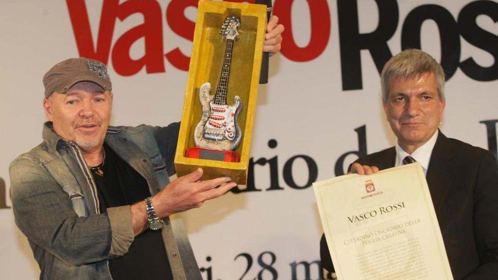 Musica: Vasco cittadino onorario della Puglia creativa 
