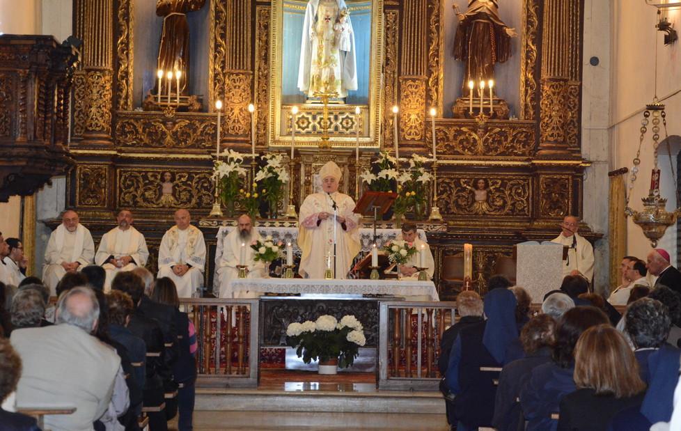 Raccolta di firme: «Le monache restino» 