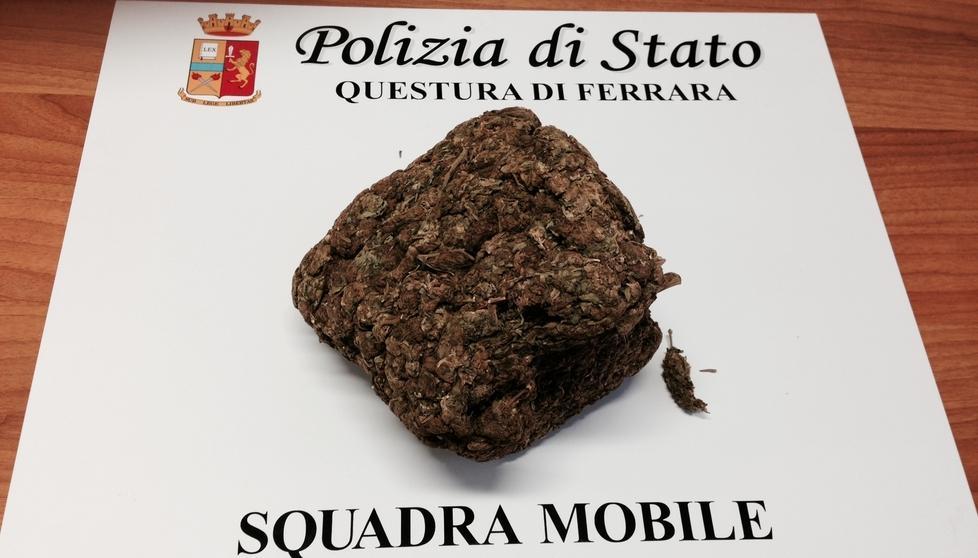 In manette per spaccio Condannato a dieci mesi 