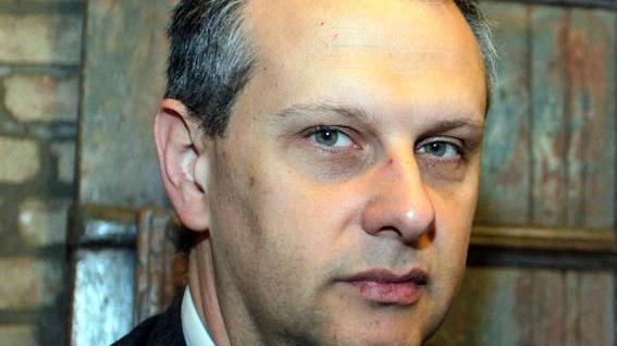 Sposato, due figli per ora disoccupato