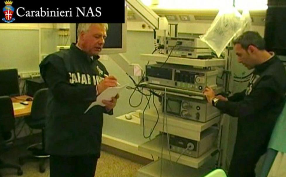 Tangenti al Policlinico, 63 indagati. Azienda reggiana perquisita 