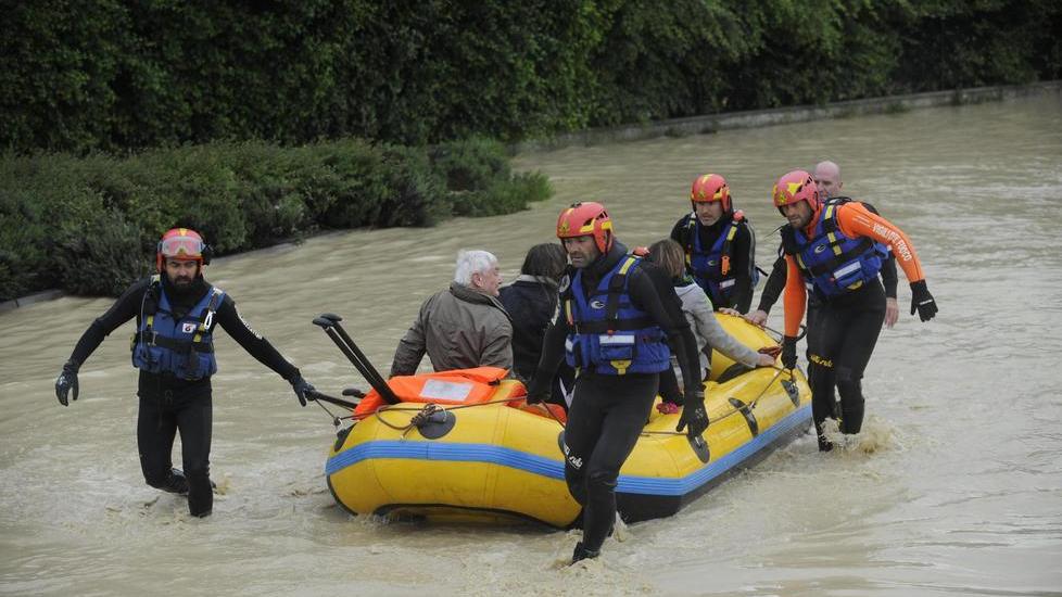 Alluvione: “Aipo non ha fondi? Ma perchè ha 200milioni di avanzo di bilancio?”