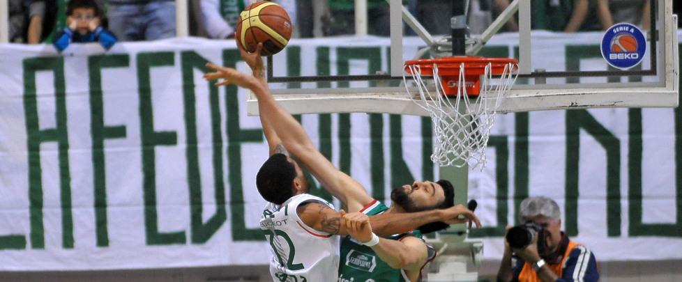 Siena risorge ed elimina Reggio Emilia 