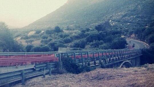 Senso unico di marcia a Badu ’e Chercu