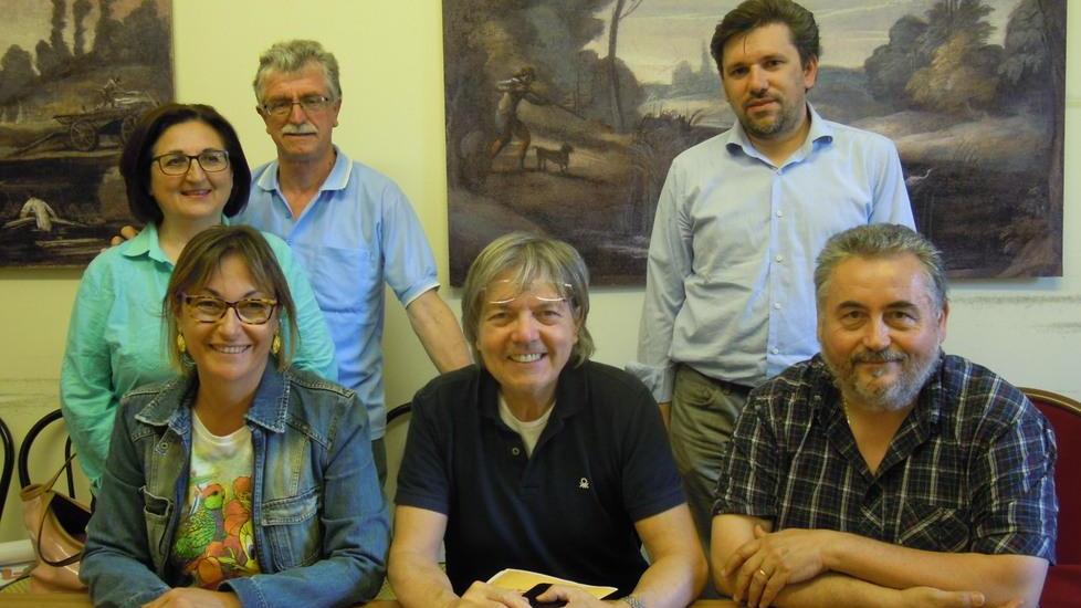 Colori e giardini per esaltare il centro