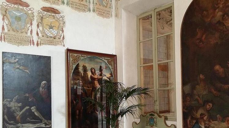 Rinviata la mostra di Sgarbi in arcivescovado