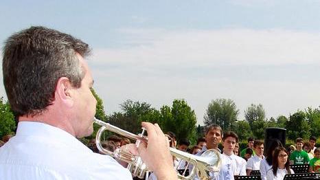 Terremoto 2012-2014/ Suona il silenzio: la Bassa si ferma Il ricordo delle scosse e dei morti - IL DOSSIER - IL VIDEO - VIDEO/2 - VIDEO/3 - VIDEO/4 VIDEO/5