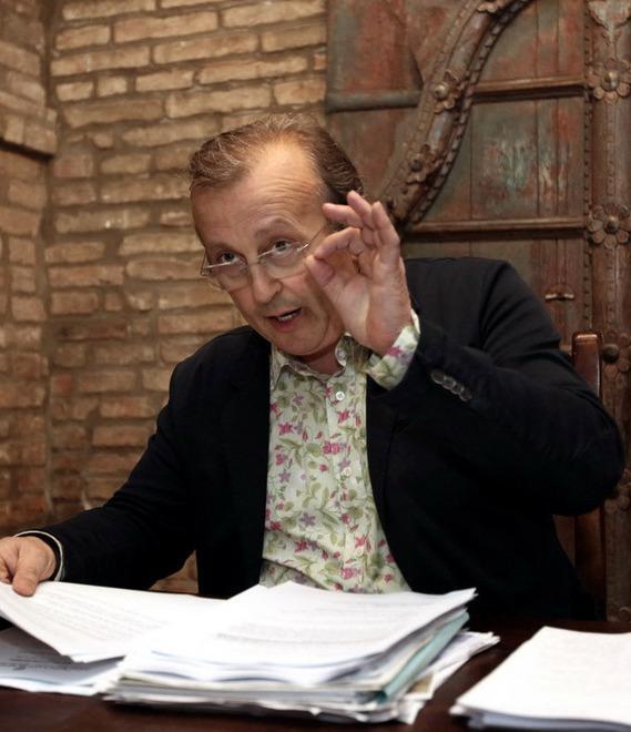 Chioschi, Zincani valuta il dissequestro «Ma l’inchiesta resta» 