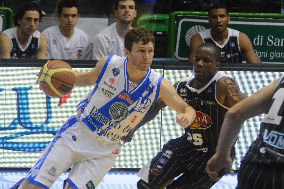 Dinamo basket, Sardara conferma: forse senza Travis Diener il prossimo campionato 