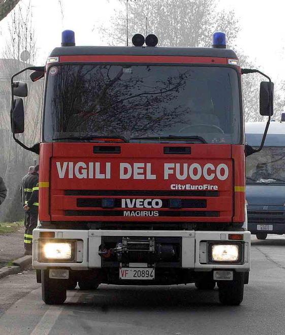 Camionista vivo per miracolo 