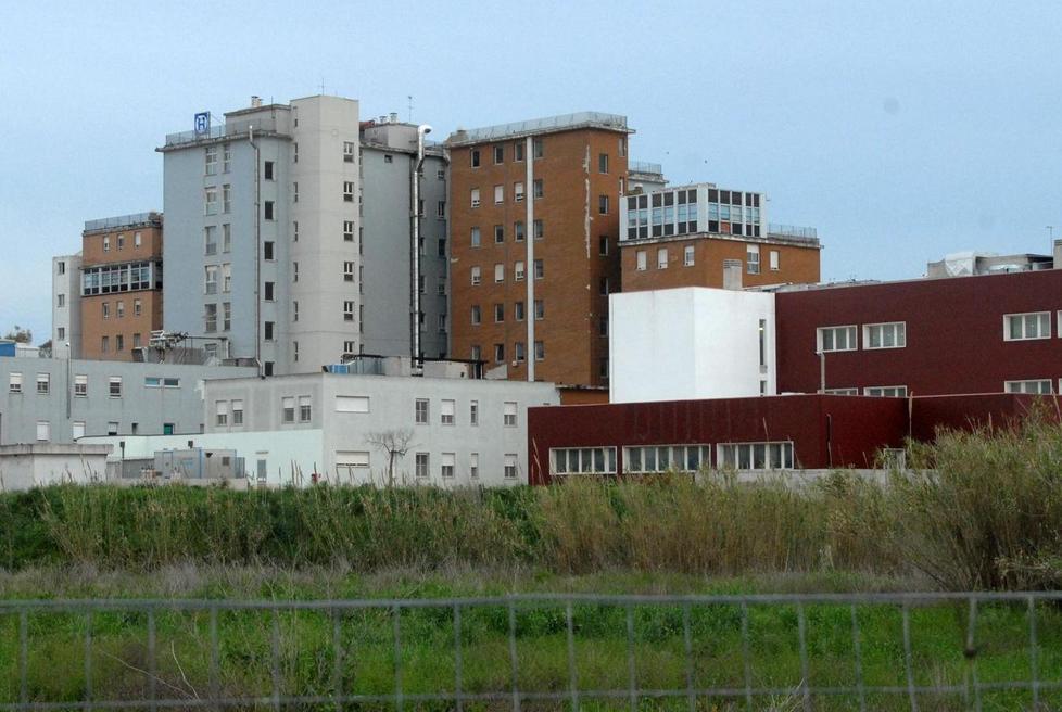 Dalla cella all’ospedale: 12 agenti per la sorveglianza