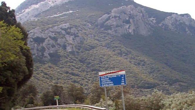 Oltre ottocento motociclisti al grande raduno sulla “125”