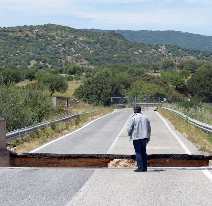 Ponte di Oloè tra inchieste e burocrazia 