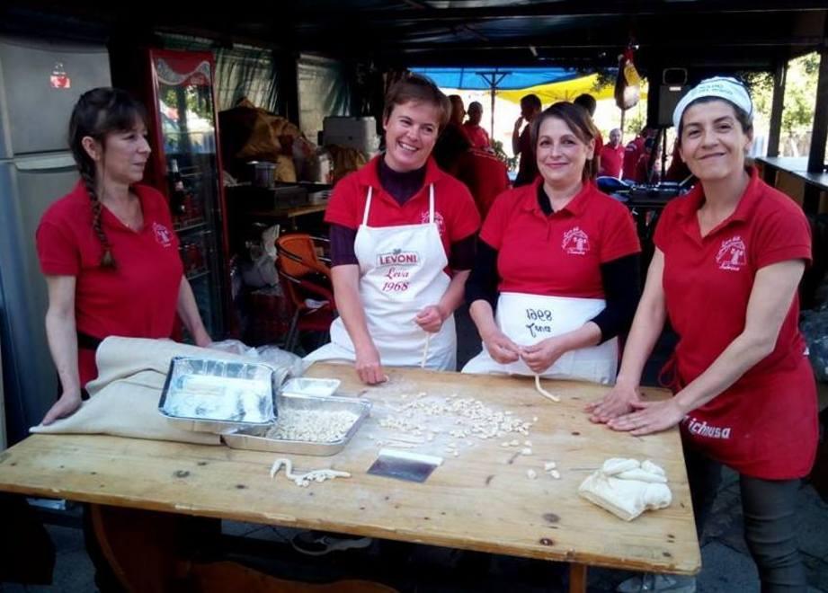 Vetrina di sos maccarrones de busa