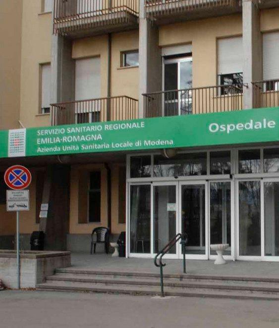 Ospedale, donati quattro letti attrezzati