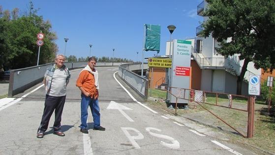 «La nuova segnaletica non è neppure illuminata» 