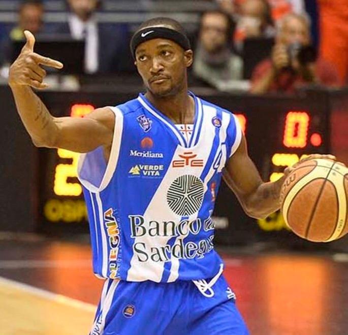 Uno striscione di buone vacanze ai tifosi canturini