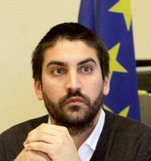 La risposta del sindaco sulla questione «Stiamo ancora valutando come muoverci»