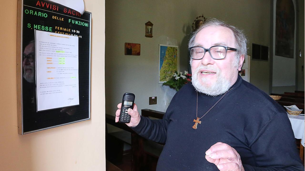 Tariffe per le cerimonie, i parrocchiani scrivono al Papa