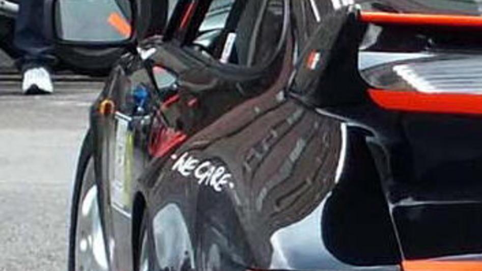 Gli rubano la Porsche: la ritrova bruciata a Montelupo