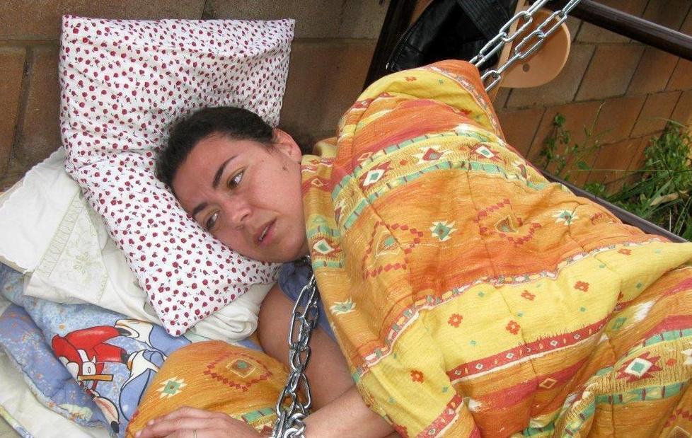 Sassari, sgomberata dalla polizia la casa di Deborah 