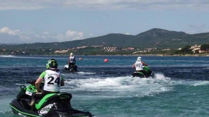 Spruzzi di Sardegna al Gran Prix Figari di moto d’acqua