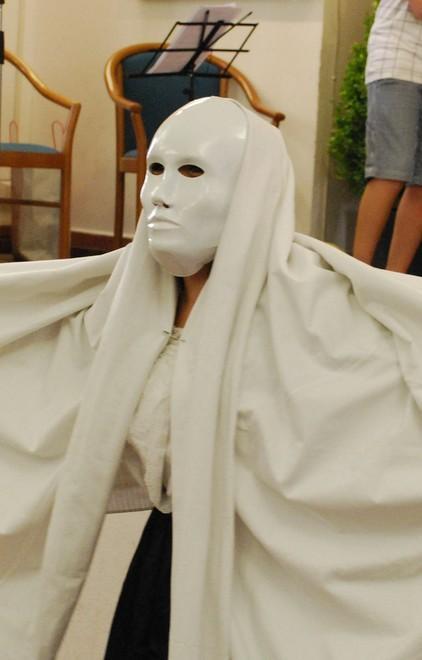 La “mamma del sole” in commedia 
