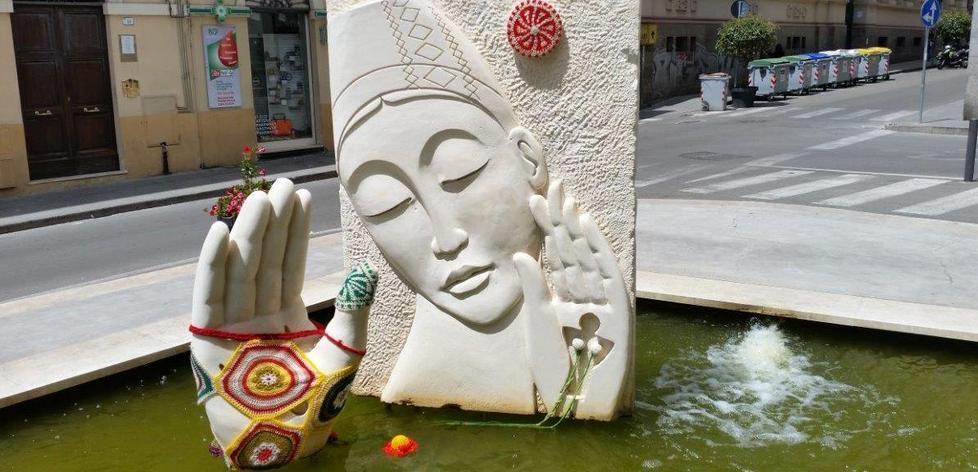 Via Brigata Sassari, la fontana animata con musiche e danze