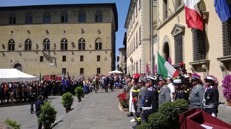 Pistoia, celebrata in piazza Duomo la Festa della Repubblica