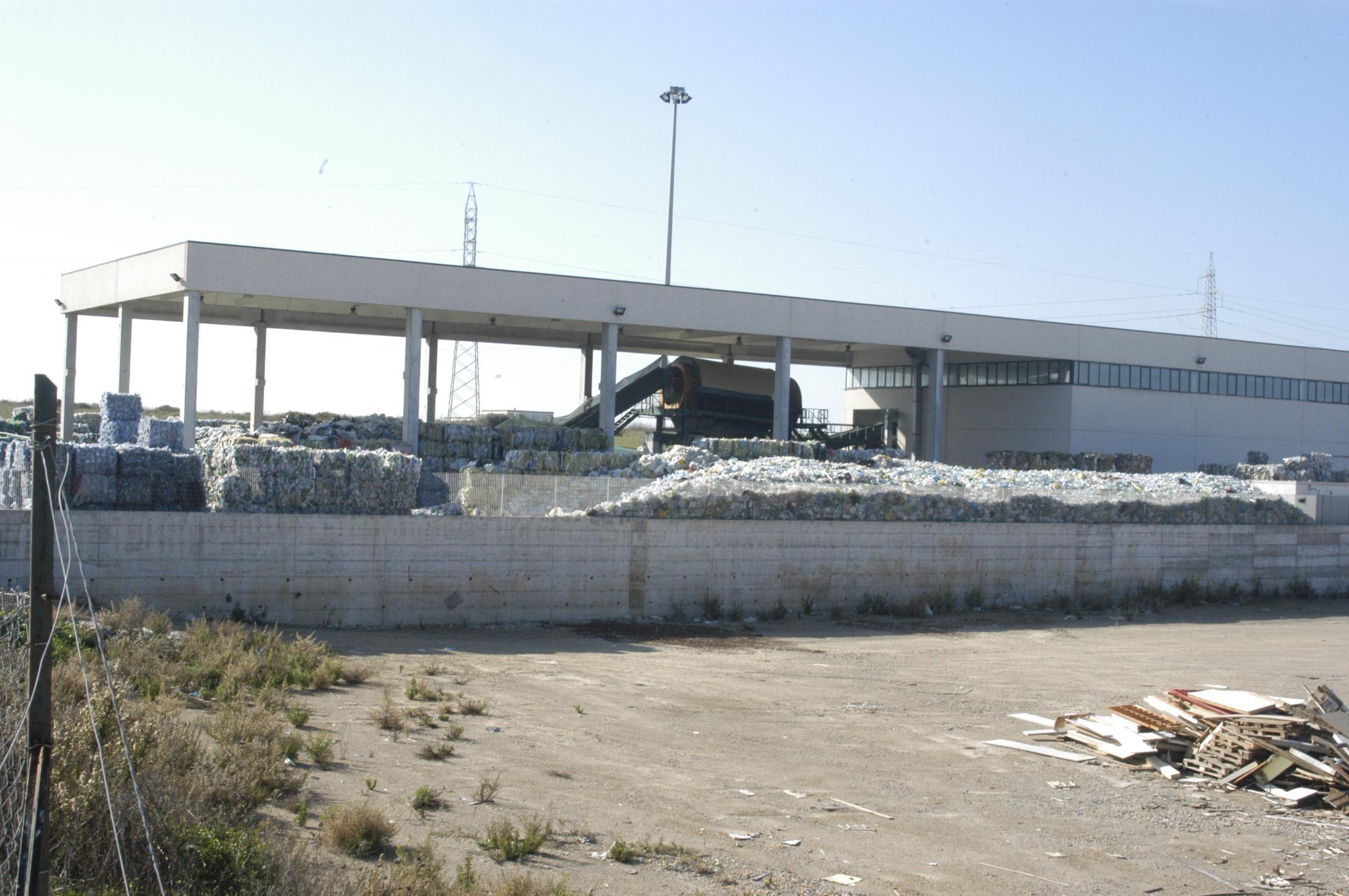 Sassari, dopo la truffa sull'impianto rifiuti lo Stato rivuole i soldi 
