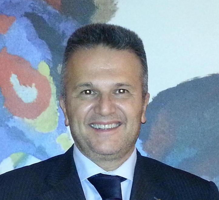 Sessa alla parata
