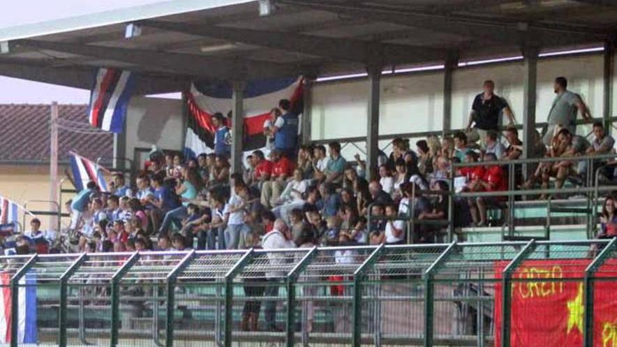 Torneo delle frazioni Capanne e Cerreto danno il calcio di inizio